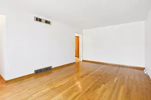 2435 Nona St, Franklin Park, IL 60131 - Photo 11