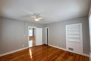609 1st St, Libertyville, IL 60048 - Photo 11