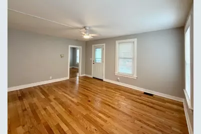 609 1st Street #1, Libertyville, IL 60048 - Photo 5