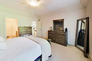 343 Hickory Ln, South Elgin, IL 60177 - Photo 15