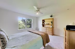 343 Hickory Ln, South Elgin, IL 60177 - Photo 23
