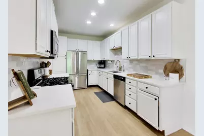 343 Hickory Lane, South Elgin, IL 60177 - Photo 9