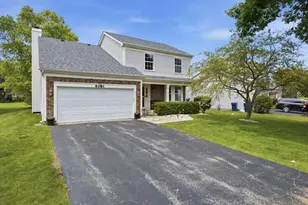 6061 Golfview Dr, Gurnee, IL 60031 - Photo 3
