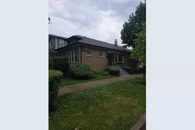 4201 W Ainslie Street, Chicago, IL 60630 - Photo 1