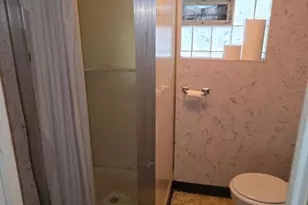 4201 W Ainslie St, Chicago, IL 60630 - Photo 13