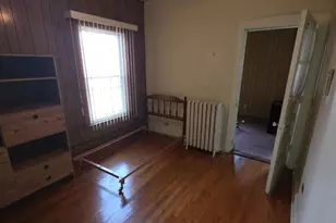 4201 W Ainslie St, Chicago, IL 60630 - Photo 7
