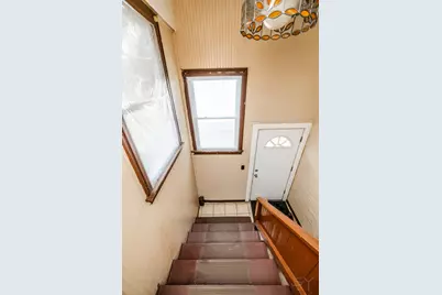 2559 N Parkside Avenue, Chicago, IL 60639 - Photo 15