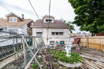2559 N Parkside Avenue, Chicago, IL 60639 - Photo 33