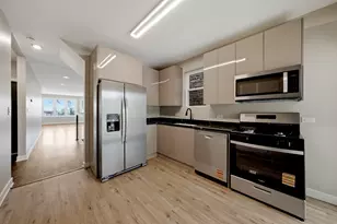 6828 S Champlain Ave, Chicago, IL 60637 - Photo 3
