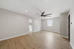 6828 S Champlain Ave, Chicago, IL 60637 - Photo 19