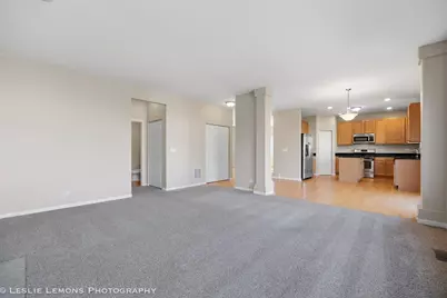 2269 Grand Pointe Trail, Aurora, IL 60503 - Photo 7