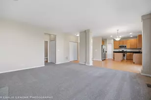 2269 Grand Pointe Trail, Aurora, IL 60503 - Photo 7