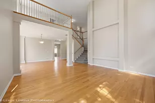 2269 Grand Pointe Trail, Aurora, IL 60503 - Photo 3