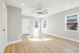 7505 S Wolcott Ave, Chicago, IL 60620 - Photo 25