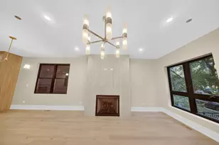 1406 W Cuyler Ave, Chicago, IL 60613 - Photo 13
