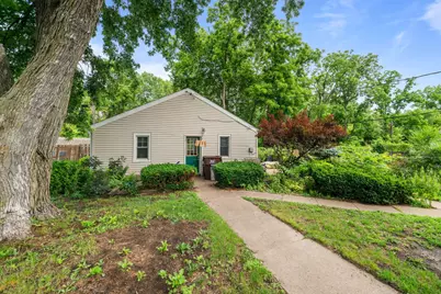 641 Northwestern Avenue, South Beloit, IL 61080 - Photo 1