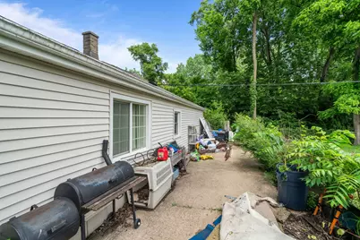 641 Northwestern Avenue, South Beloit, IL 61080 - Photo 5