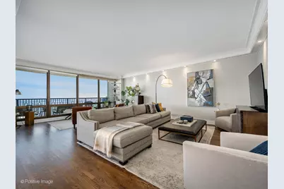 1040 N Lake Shore Drive #16C, Chicago, IL 60611 - Photo 3