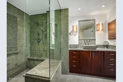1040 N Lake Shore Drive #16C, Chicago, IL 60611 - Photo 19