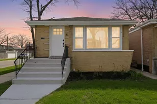 5301 S Menard Ave, Chicago, IL 60638 - Photo 1