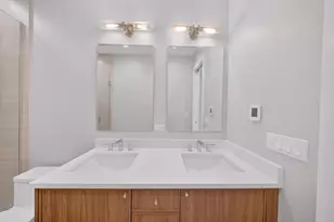 1406 W Cuyler Ave, Chicago, IL 60613 - Photo 15