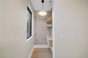 1406 W Cuyler Ave, Chicago, IL 60613 - Photo 9
