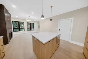 1406 W Cuyler Ave, Chicago, IL 60613 - Photo 7