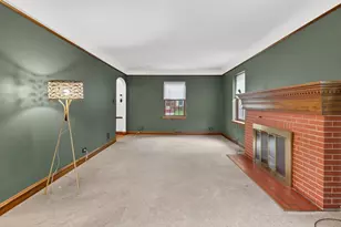10551 S Bell Ave, Chicago, IL 60643 - Photo 5