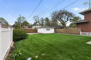 10551 S Bell Ave, Chicago, IL 60643 - Photo 13