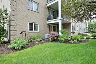 462 S President St, Carol Stream, IL 60188 - Photo 33
