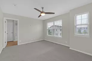 353 N Commerce St, Aurora, IL 60504 - Photo 19