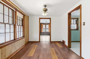 3546 S 56th Ct, Cicero, IL 60804 - Photo 5