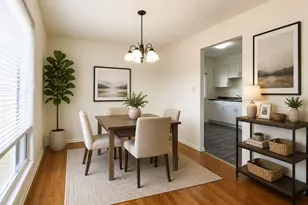 1360 Devonshire Ln, Hoffman Estates, IL 60169 - Photo 15