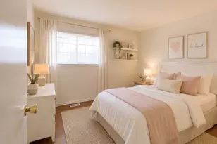 1360 Devonshire Ln, Hoffman Estates, IL 60169 - Photo 21