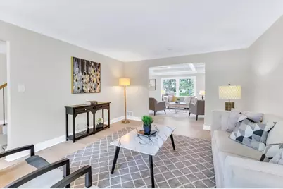 967 W Bauer Road, Naperville, IL 60563 - Photo 5