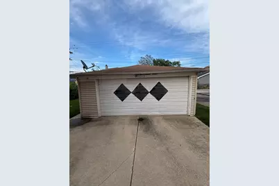 [Address not provided], Evergreen Park, IL 60805 - Photo 3
