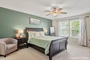 2886 Falling Waters Ln, Lindenhurst, IL 60046 - Photo 9