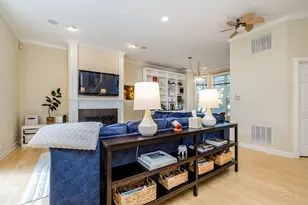 4359 N Campbell Ave, Chicago, IL 60618 - Photo 5