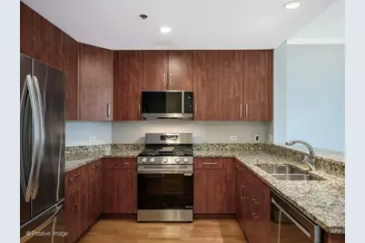160 E Illinois Street #1604, Chicago, IL 60611 - Photo 5