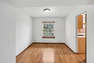 973 Annandale Dr, Elgin, IL 60123 - Photo 3