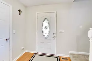 30 Oxford Ct, Algonquin, IL 60102 - Photo 7