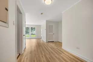 102 Nashua St, Park Forest, IL 60466 - Photo 7