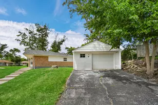 102 Nashua St, Park Forest, IL 60466 - Photo 19