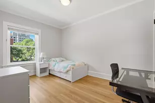 1421 E 58th St, Chicago, IL 60637 - Photo 7