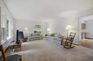 27W270 Sunnyside Ave, Winfield, IL 60190 - Photo 5