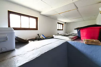 4945 W Waveland Avenue, Chicago, IL 60641 - Photo 21
