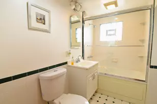 4945 W Waveland Ave, Chicago, IL 60641 - Photo 9
