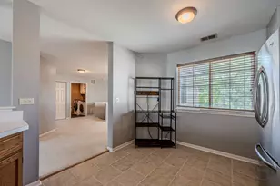 1136 E Cambria South Ln, Lombard, IL 60148 - Photo 13
