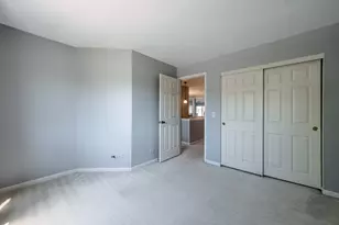 1136 E Cambria South Ln, Lombard, IL 60148 - Photo 27