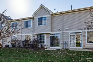 5521 Wildspring Dr, Lake in the Hills, IL 60156 - Photo 21